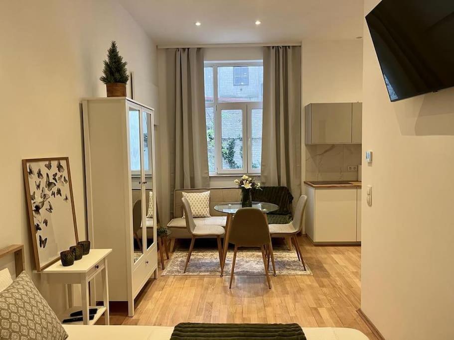 Gemuetliches Studio Apartment Viena Exterior foto